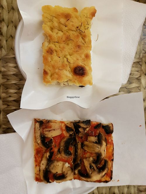The only 2 vegan pizza options there at Caesar Pizza in Rome
