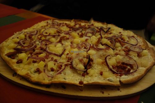 G18 Vegan Gyro (with vegan cream, vegan gyro, leek, bell peppers, tomatoes, vegan cheese, and field salad) at Flammerie Alt-Saarbrücken in Saarbrucken