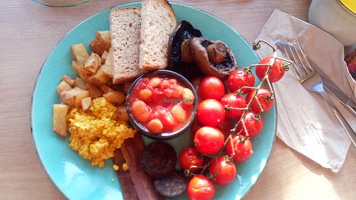 Vegan breakfast at Birdhouse in Sheffield