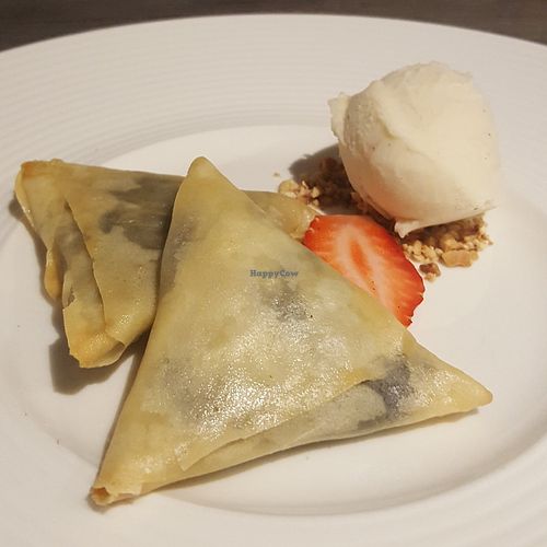 Vegan chocolate samosas at Indi-Yang in Torquay