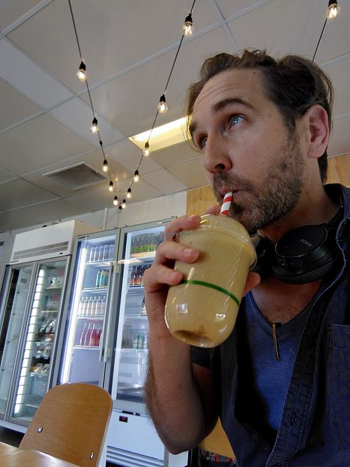 Caramel smoothie at Crunchbox in Malaga