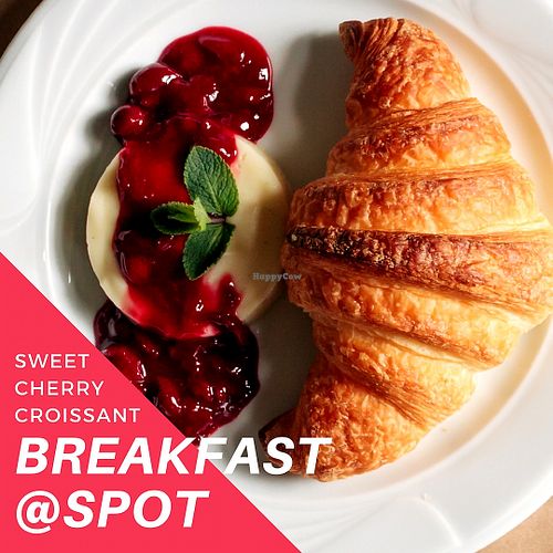 Breakfast @spot.ns 
Sweet cherry croissant (croissant, homemade cherry jam, pudding)........180RSD
+coffee/tea/juice........220RSD
Kroasan sa slatkim od višanja (kroasan, domaće slatko od višanja, puding)........180din
+kafa/čaj/sok........220din
•
U Spotu doručak služimo od 10 do 12h.
•
Višnje su bogate vitaminima i mineralima poput vitamina C, vitamina B i kalijuma. Izuzetno su zdrave i mogu se konzumirati u neograničenim količinama. Blagotvorno deluju na telo, i povoljno utiču na kožu, srce i nervni sistem.
U Spotu služimo kroasan sa domaćim slatkim od višanja koji se kod nas priprema bez aditiva i konzervansa.
•
Kompletan meni možete pogledati na našoj fb stranici https://www.facebook.com/spot021/
•
Vidimo se u zdravoj tački Novog Sada!  at Spot in Novi Sad