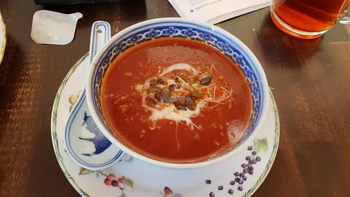Tomatensoep met brood at Obst & Gemüse in Rotterdam