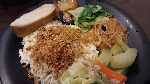 Set with rice, veggies ans vegan meat. at Vegetarian Seeds 禾苗素食 in Taipei