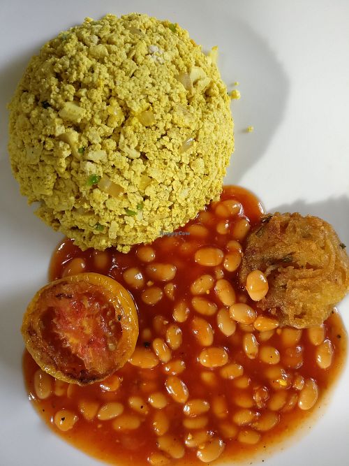 Veggie breakfast, served with toast: vegan. at Baby Elephant in Siem Reap
