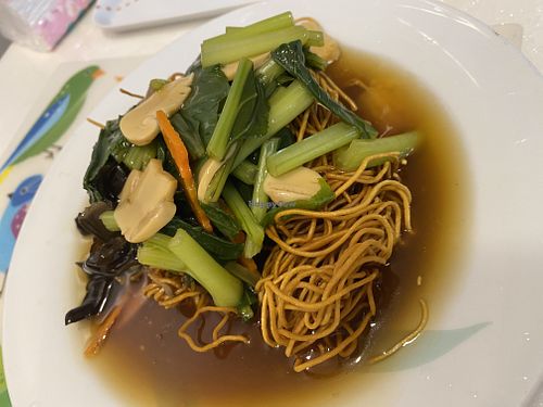 Crispy noodle 生面 at Xian Yuan 贤缘素食 in Northeast Singapore