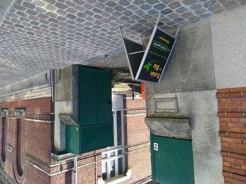 The outside at Robin des Bio in Lille