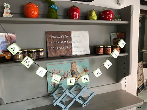 Pretty decor  at Okomoko in Farnham