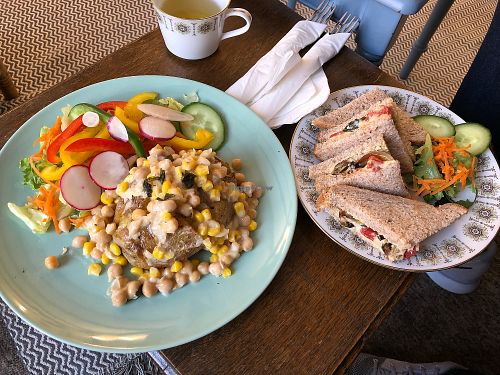 The hummus and veg sandwich was so yummy at Okomoko in Farnham