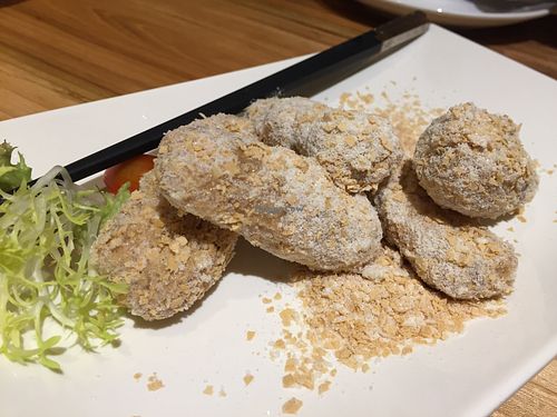 Deep fried yam at Tianzi Vegetable Restaurant in Shenzhen