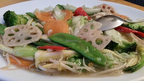 mixed vegetable with garlic and ginger at Lao Wai in Stockholm