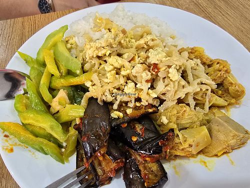 Choose what you like at Moon Vegetarian in Batam