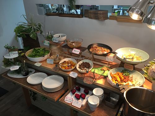 Lunch buffet at Swell Bowls in Tokyo
