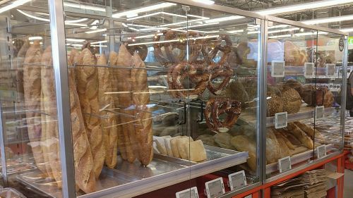 scrumptious bread cabinet at 365 by Whole Foods Market in Long Beach