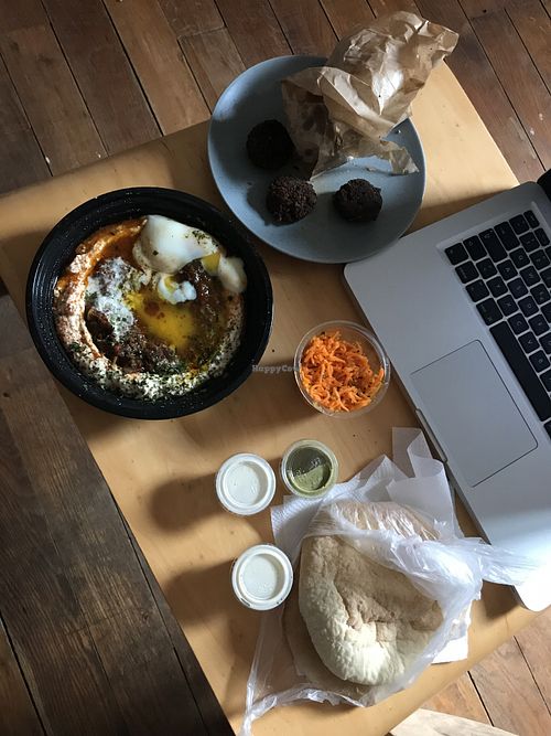 Hamshuka size M and Falafel 😍  at Mr Houmous in Paris