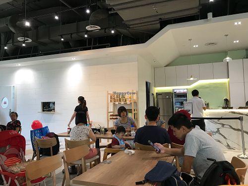 Saloon 2 at Saute-san 素特-さん in Central Singapore