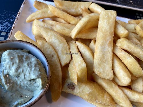 fries & basil mayonnaise at Peter Pane in Braunschweig