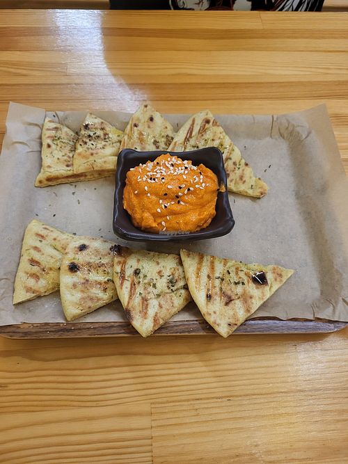 (Vegan) Cheese dip at Vegan Beat in Athens