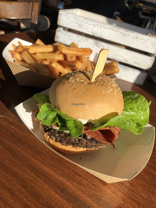 BBC Burger 🍔 🙌 at Familiar in Casuarina