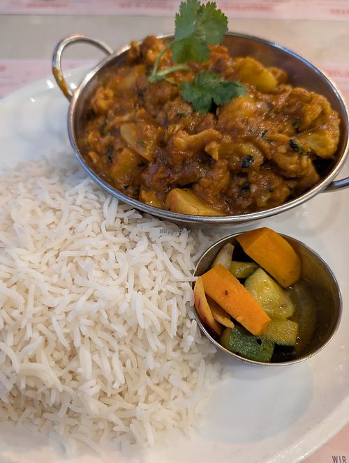 Blumenkohl curry at eatDOORI in Mainz