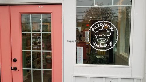Entrance at Pattycake Bakery in Columbus