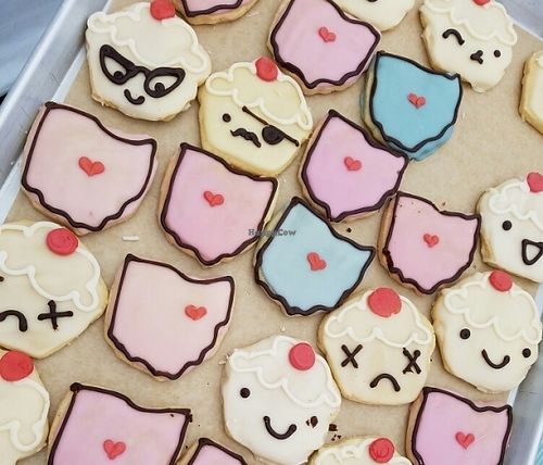 Vegan Cutouts ♡ at Pattycake Bakery in Columbus