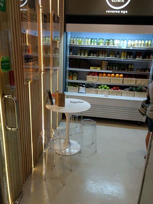Drinks at Ega Juice Clinic in Central Singapore