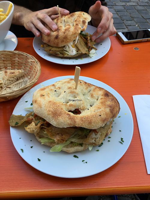 Fu Burgers with peanut chili sauce and vegan sour cream  at Striese Bar in Augsburg