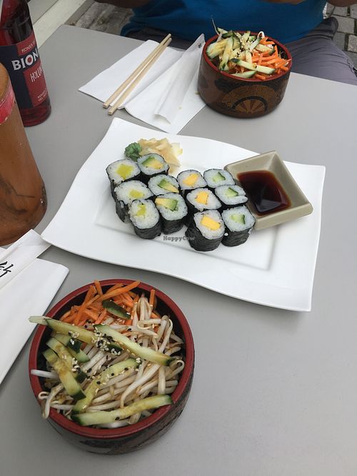 Sushi and salad with miso dressing  at Sakura Japan Point - Hoher Weg in Augsburg
