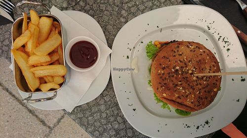 Zuccero burger at StadtCafe in Saalfelden
