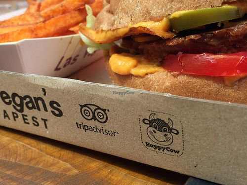 HappyCow packaging 🐮 at Las Vegan's - Vegan Garden Trailer in Budapest