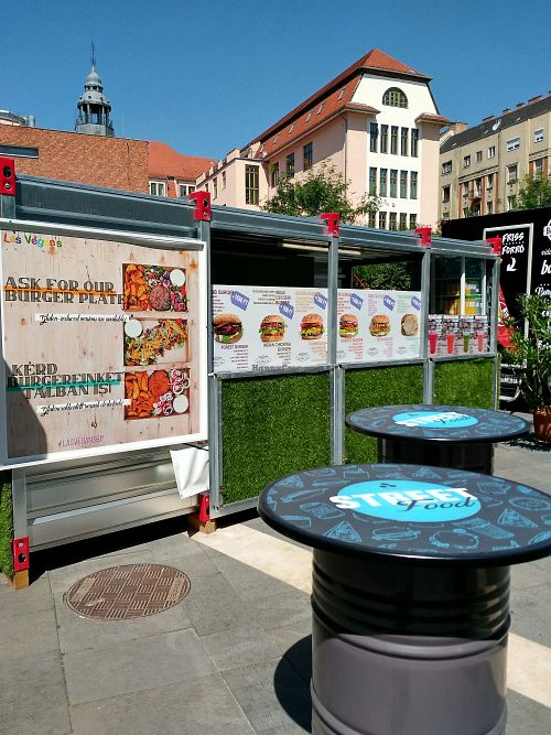 Front if house at Las Vegan's - Allee Street Food Trailer in Budapest