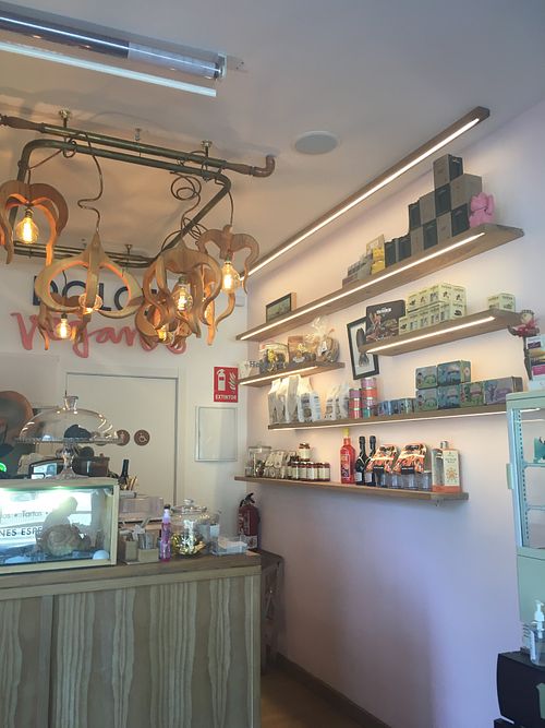 A lot of sweets and teas for sale at Dolce & Vegana in Madrid