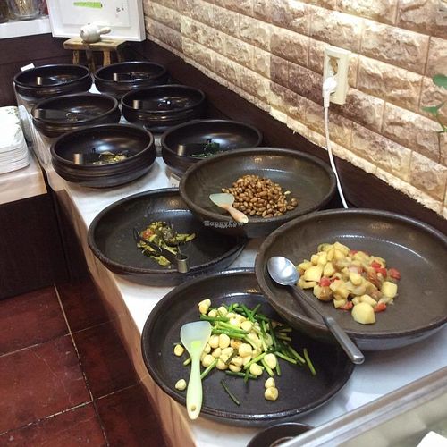 The "main course" of Han Gwa Chae. The restaurant presents them in a simplistic but appealing manner. at Han Gwa Chae - 한과채 in Seoul