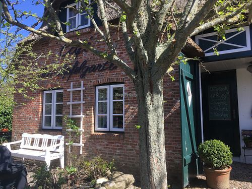 Cafe im Apfelgarten at Cafe Im Apfelgarten in Oldsum