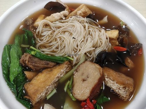 Herbal mee sua at Joo Hiang Vegetarian in Central Singapore