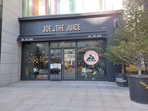 Outside at Joe & The Juice - Euljiro in Seoul