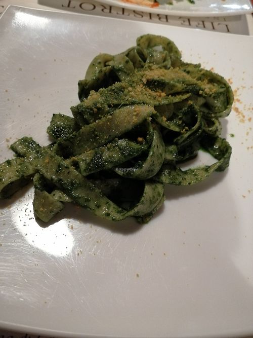 Tagliatelle al pesto at Life Bistrot in Volterra