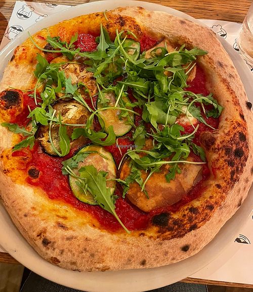 vegetable Pizza without cheese  at Mister Pizza - Via Pietrapiana in Florence