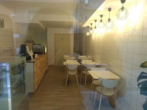 The inside at Lucas & Marie Sans-Gênes in Toulouse