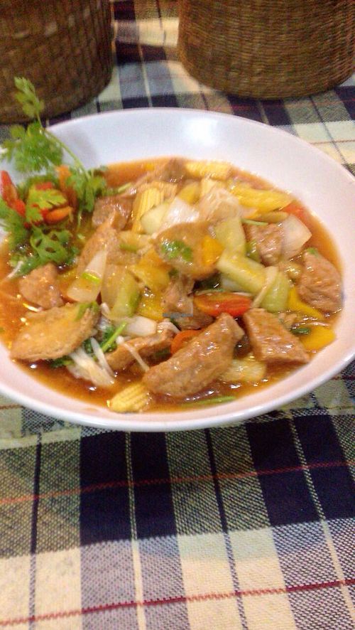 Red curry tofu and veg at Edison's House in Cha-am