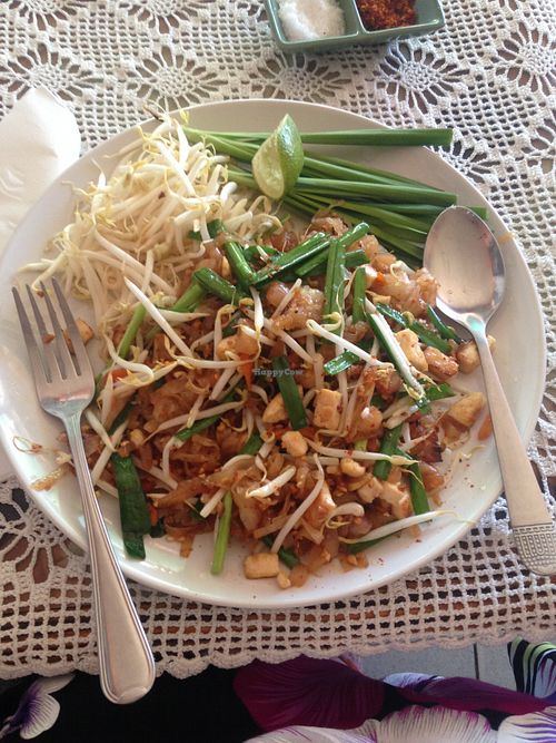 yuumy vegan thai food at Edison's House in Cha-am