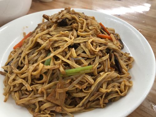 Braised e noodles with mixed mushrooms at V+ Vegetarian Restaurant in Kowloon