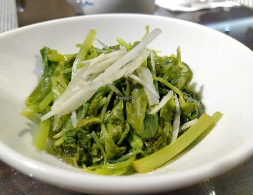Veggies at Meimen FángKōngDòng 梅門防空洞 in Taipei