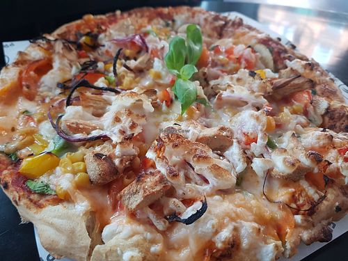 Chickn supreme pizza at Prana Cafe in Leicester