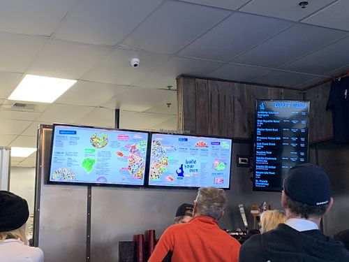 Blue Dog menus at Blue Dog Gourmet Pizza in South Lake Tahoe