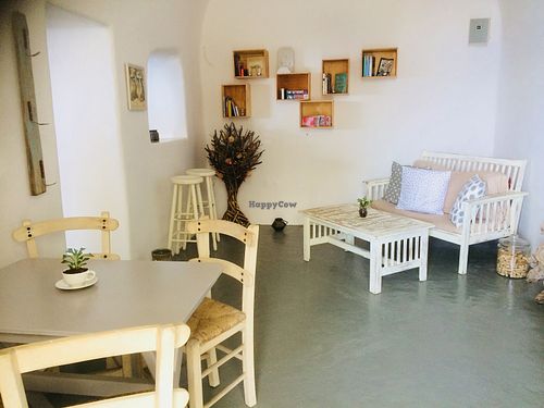 Indoor den at Katharos Lounge in Santorini