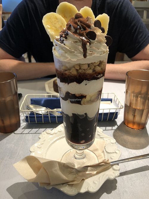 chocolate mocha banana at Wired Bonbon in Tokyo