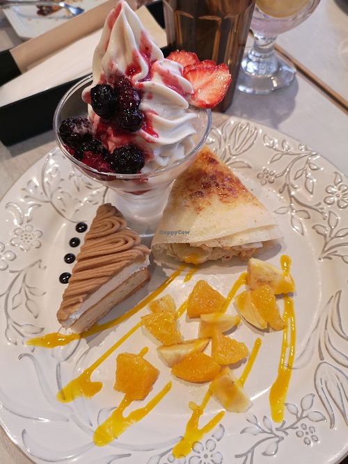 Vegan dessert plate at Wired Bonbon in Tokyo