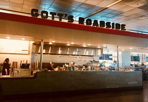 Gott's at SFO - Gott's Roadside - A10 in South San Francisco